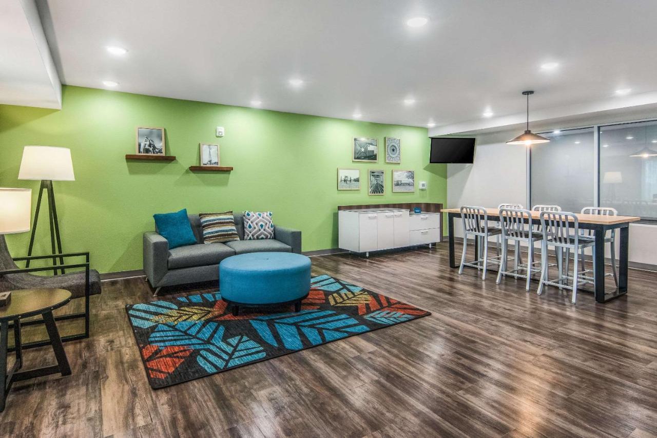 Woodspring Suites North Ft Worth Alliance Tx Speedway Форт-Уэрт Экстерьер фото